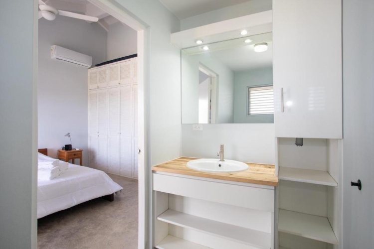 3 Bedrooms Cottage