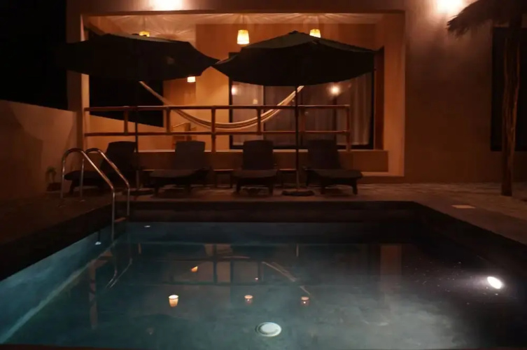 Lya Beach House
