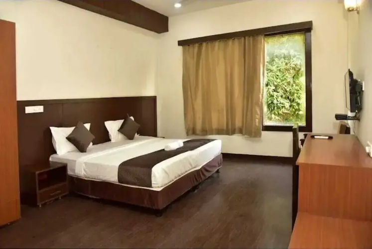 Silver Tree Hotel