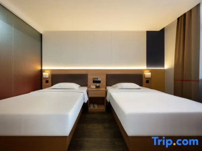 Business Twin room