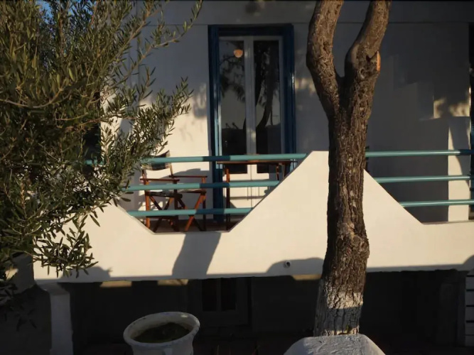 Eleni House