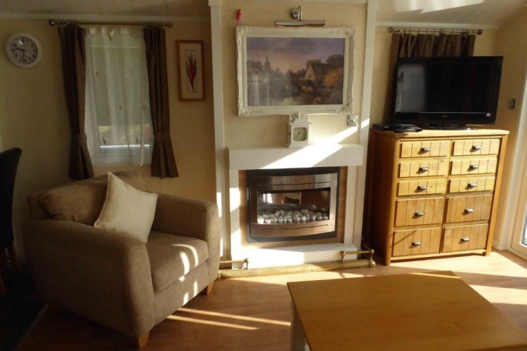 Double Cottage