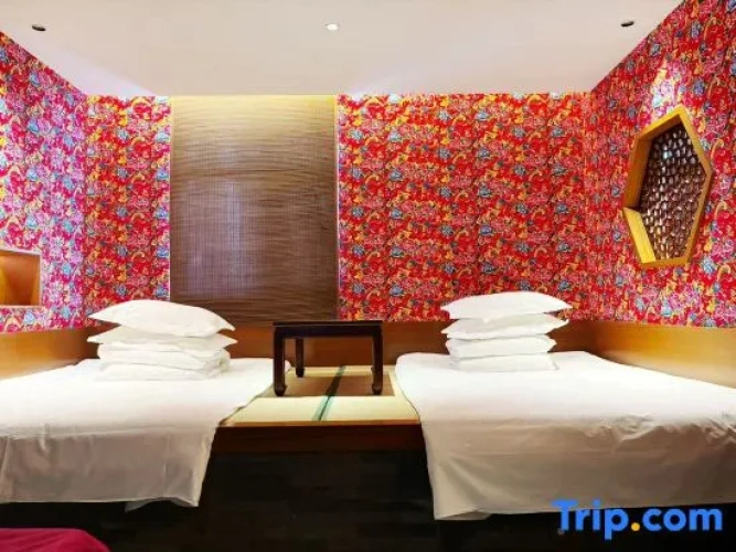 1 Bedroom Suite