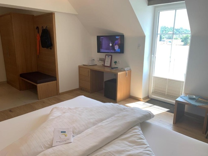 Standard Double room with balcony