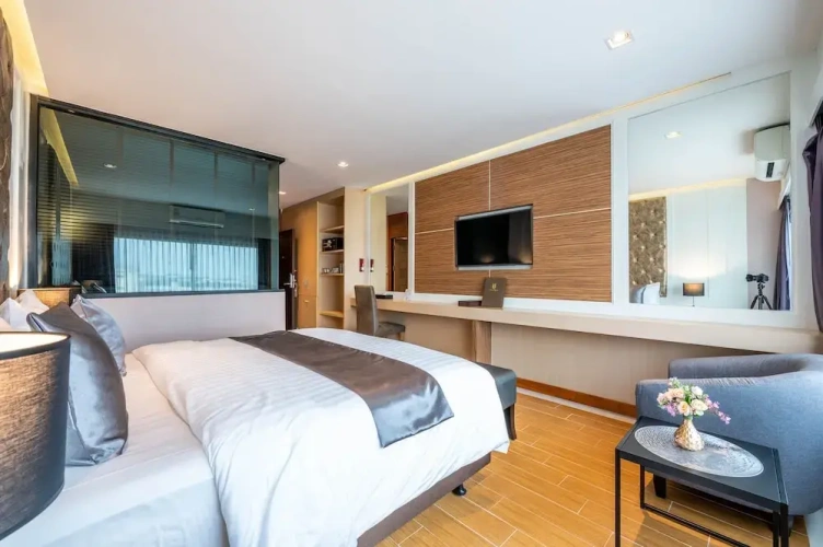 1 Bedroom Deluxe Double room