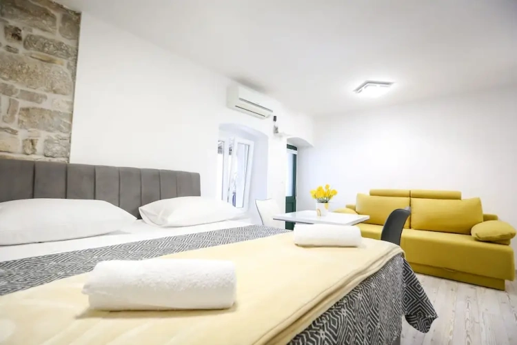 Luxury room