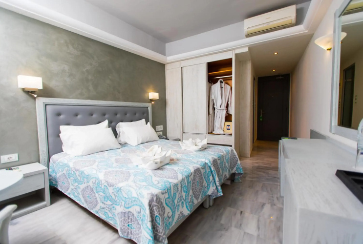 Anita Beach Hotel - Adults Only