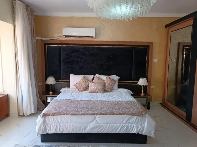 1 Bedroom Executive Suite