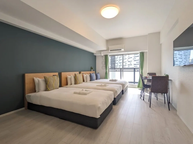 Standard Triple Family room