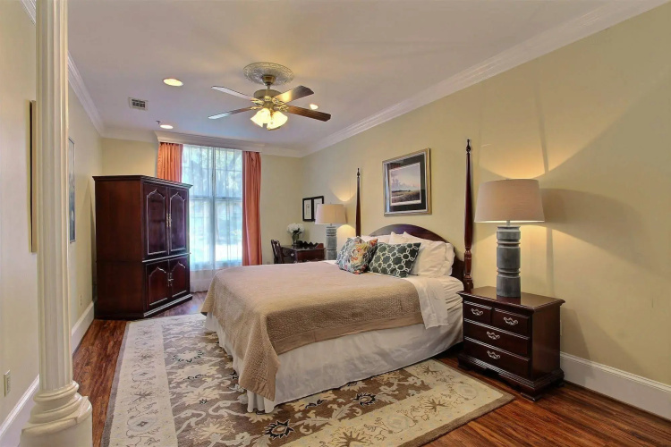 Oglethorpe Lodge