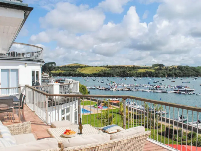 22 The Salcombe