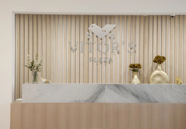 Vitors Plaza
