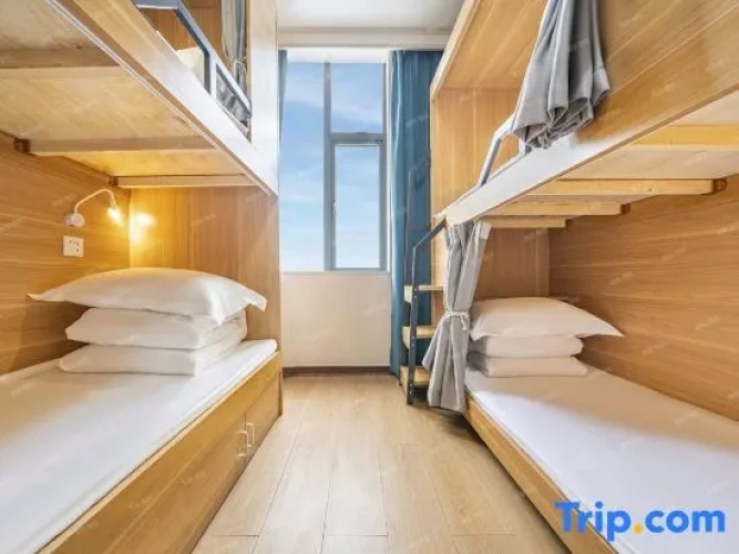 Bed in Dorm (female dorm)