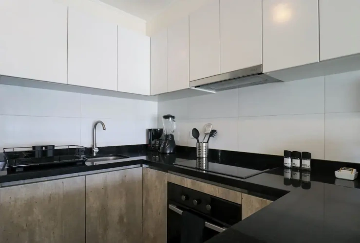 2 Bedrooms Apartment