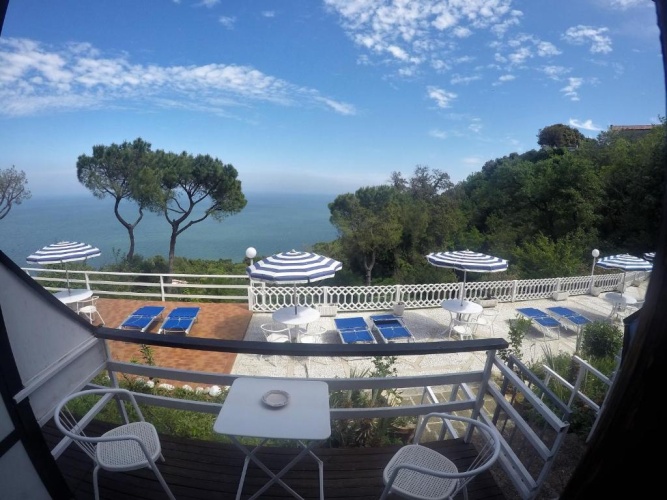 Deluxe Double room with sea view