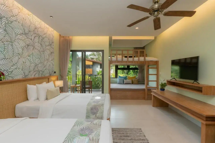 Khaolak Wanaburee Resort