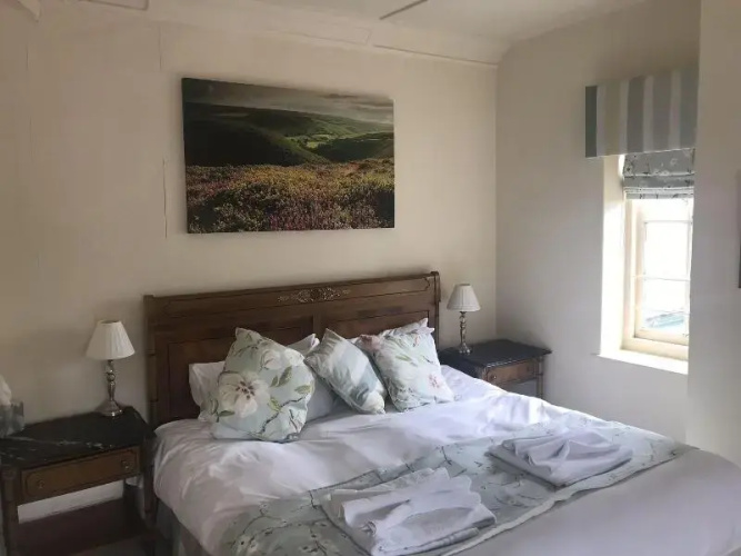 The Crown Hotel