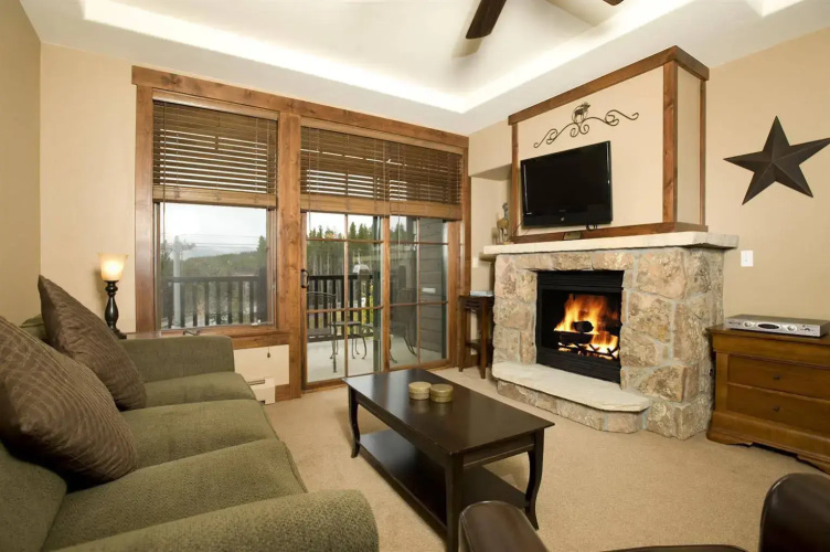 Crystal Peak Retreat