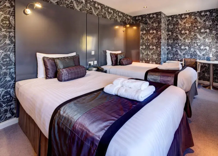 Hotel Hebrides