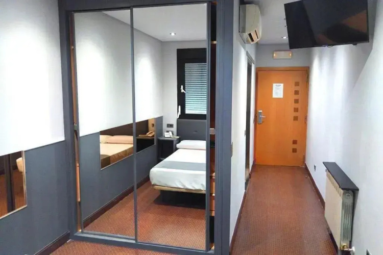 Hotel Fabrik