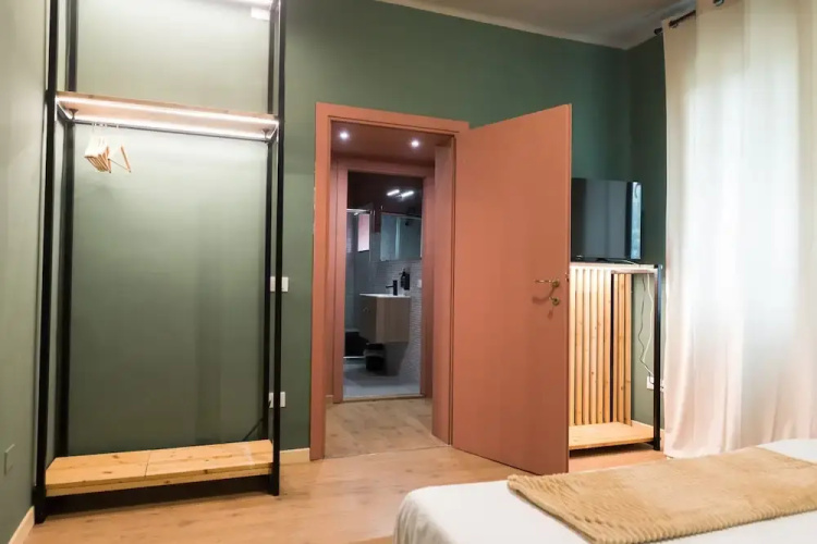 M32 Home
