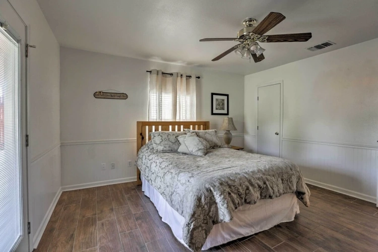 3 Bedrooms Cottage