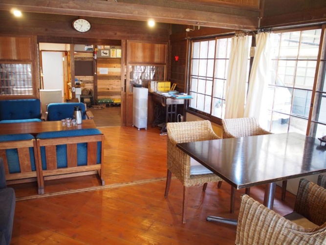2 Bedrooms Cottage