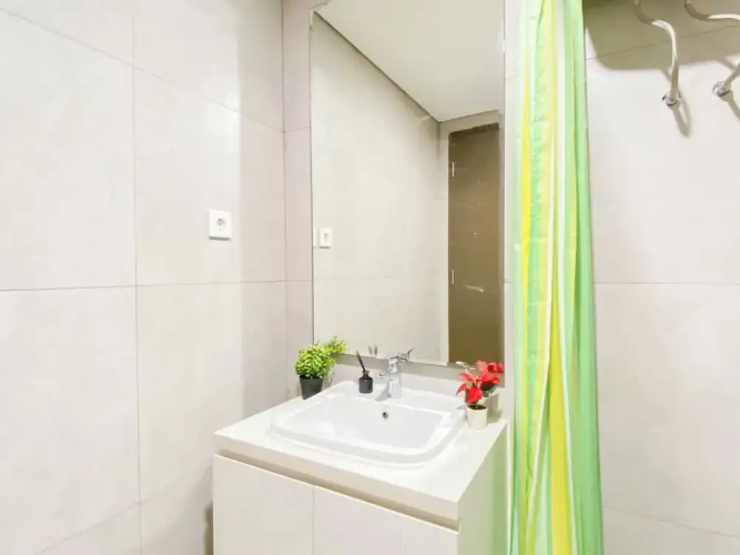 Cream Toned And Compact Studio Apartment Pollux Chadstone