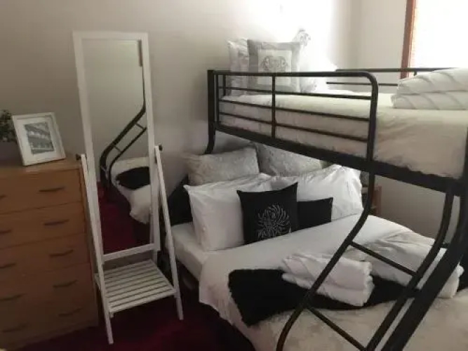 Abode 33