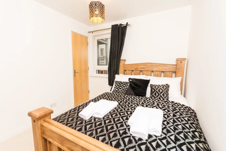 2 Bedrooms Apartment with balcony