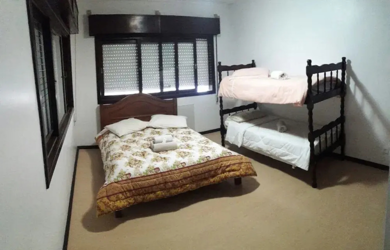 Hostel Scheckinah