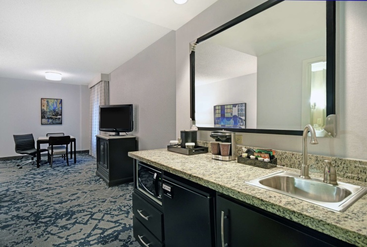 Embassy Suites by Hilton Charleston photo 32