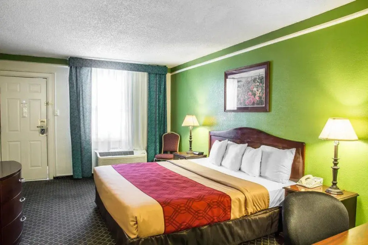 Quality Inn Airport