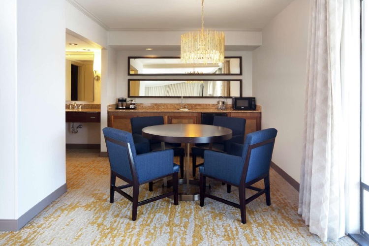 Double Suite