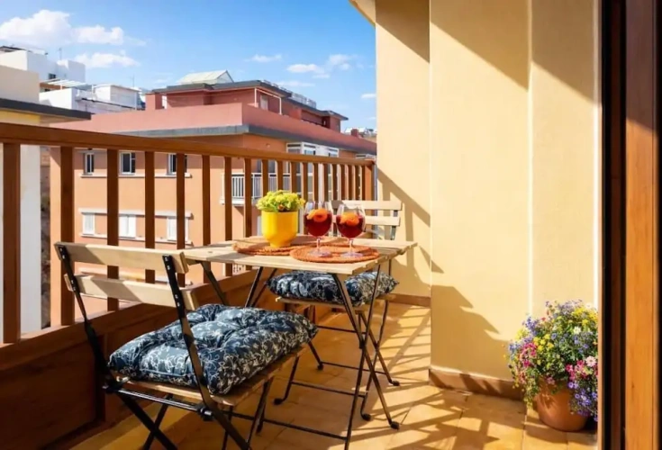 Deluxe Apartment