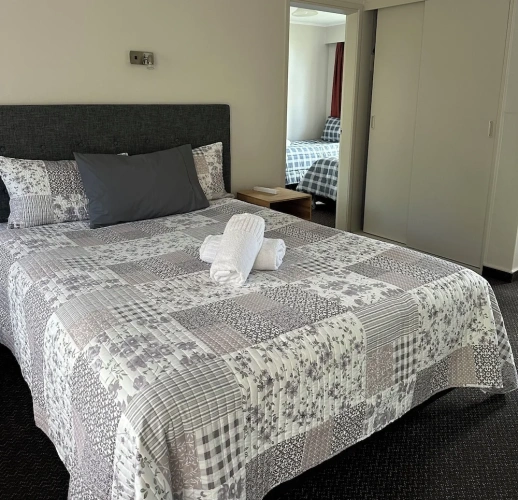 1 Bedroom Suite