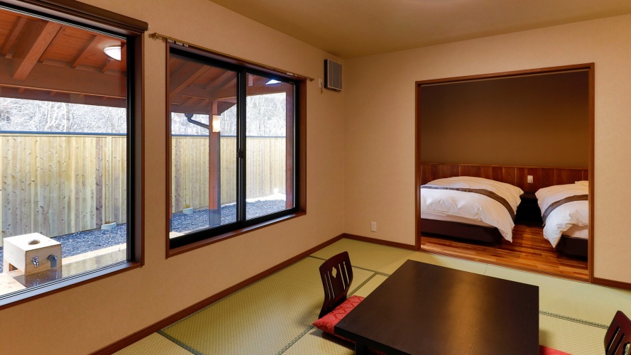 Standard Twin room with mountain view