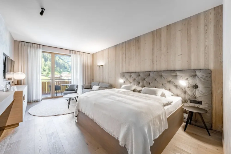 Superior Double room with balcony