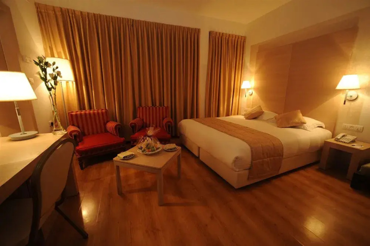 Legacy Hotel