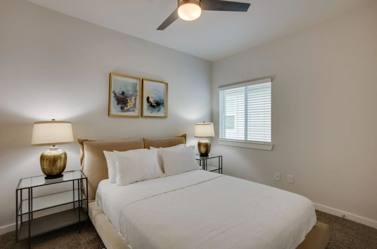 2 Bedrooms Cottage