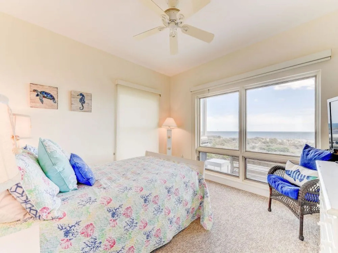 Ocean Pearl by Distinctive Beach Rentals