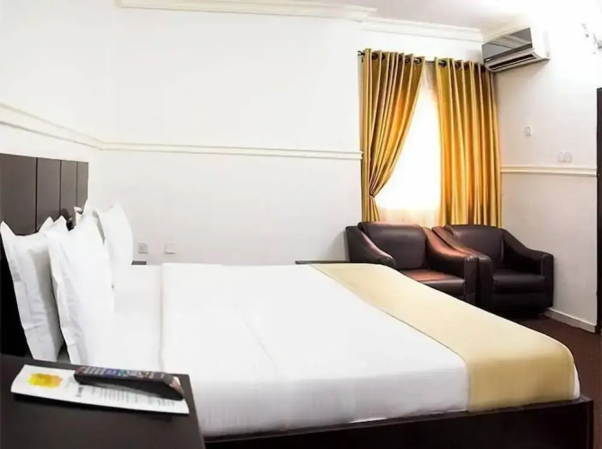 Gullivers Hotel