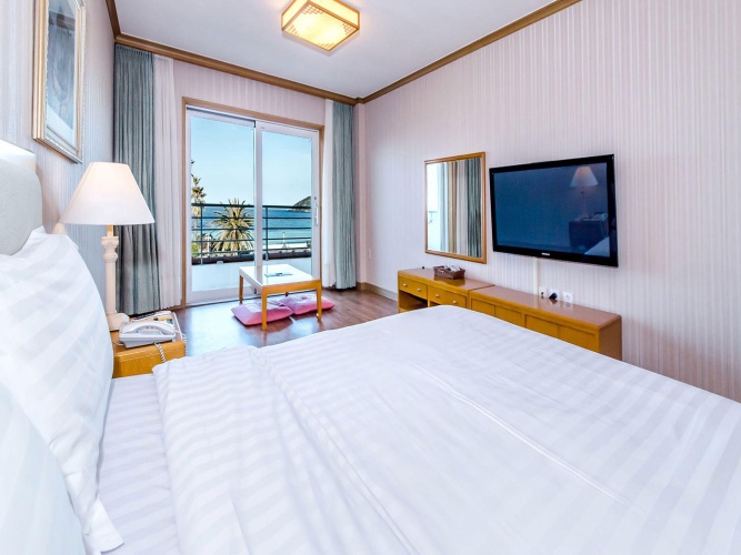 Standard Double room with sea view
