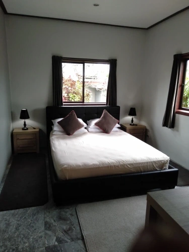 3 Bedrooms Villa with garden view