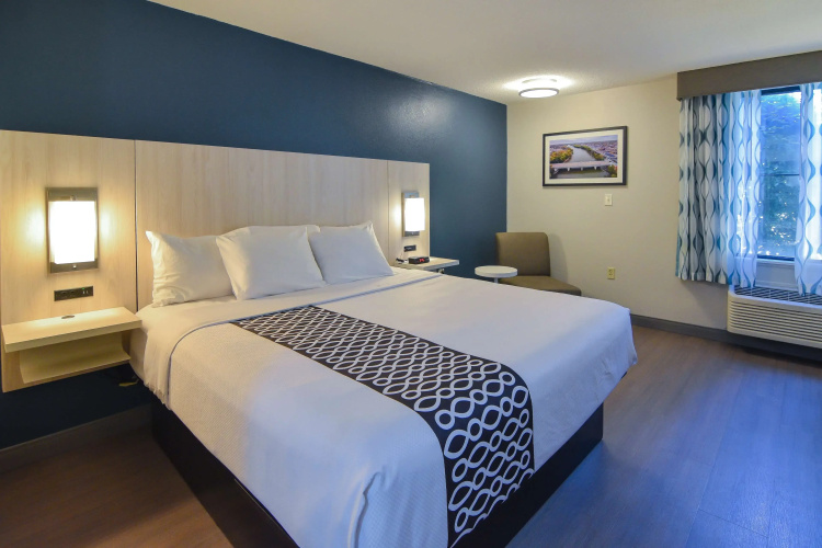 Best Western Plus Lafayette Hotel University Area