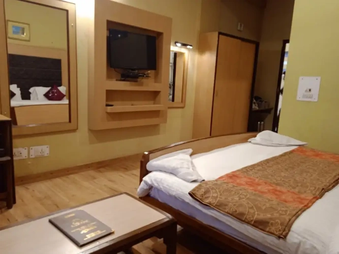 Deluxe Quadruple room with lake view