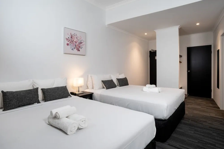 Double Suite