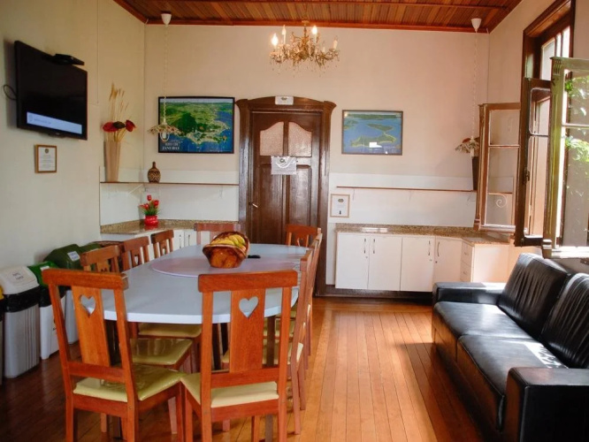 Bela Curitiba Hostel