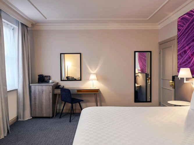 Exeter Rougemont hotel by Sunday
