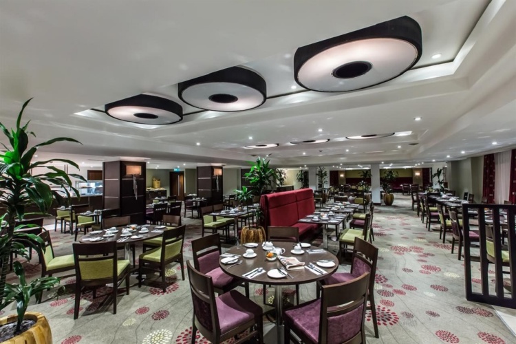 Holiday Inn London - Kensington High St. photo 36
